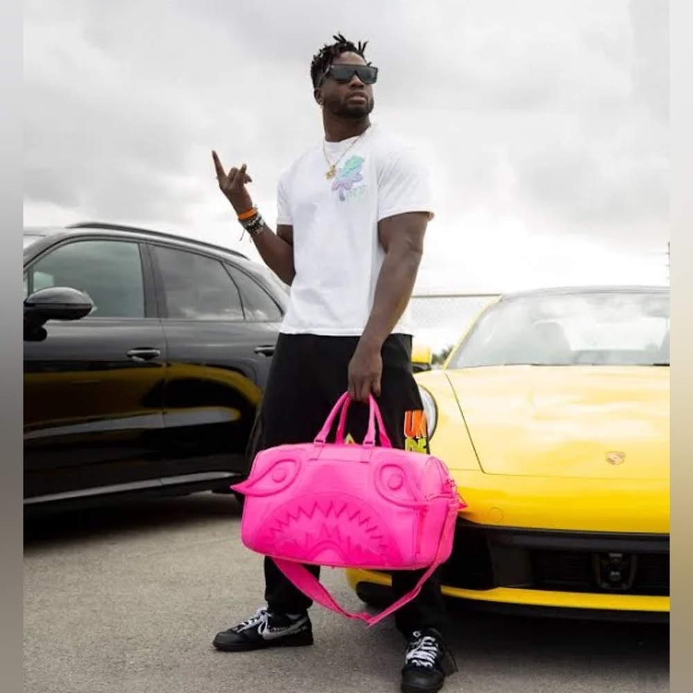 Sprayground Sakura Shock Wave Duffle Hot pink